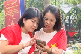 Overseas Vietnamese return to Hanoi in celebration of National Day 