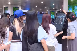 Biometric check in enhances Noi Bai airport experience