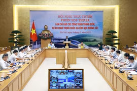 PM urges swift, accountable implementation of key railway projects
