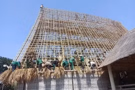 Giving a new coat to the Central Highlands' largest communal house