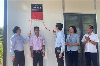 A house handed over to a poor household in Bu Dang district, Binh Phuoc province. (Photo: VNA) 