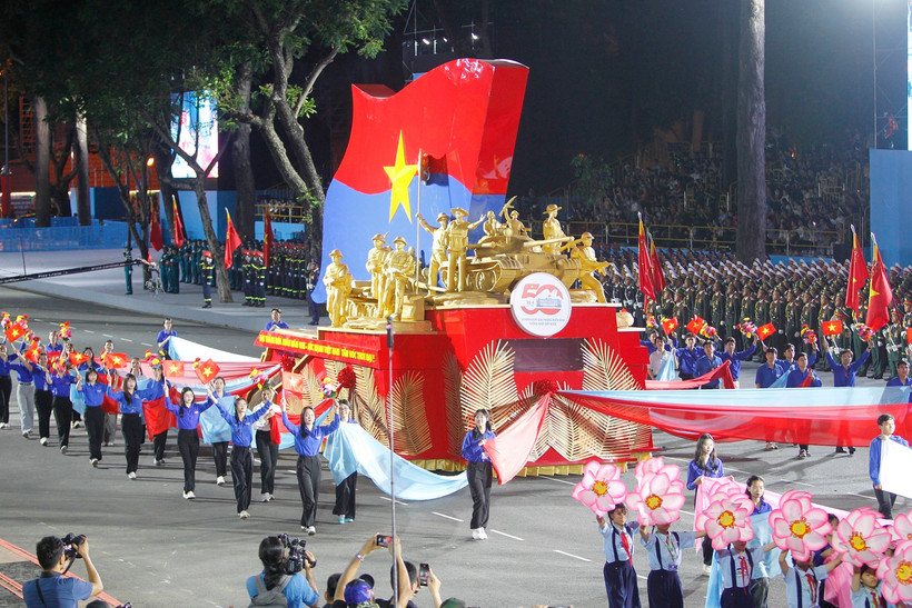A grand ceremony marking the 50th anniversary of the Liberation of the South and National Reunification will be held at 6:30am on April 30, with the participation of around 13,000 people. (Photo: VNA)
