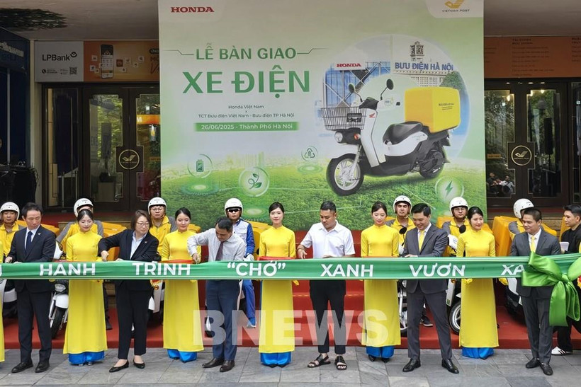 At the handover ceremony on July 26 (Photo: VNA)