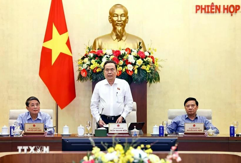 NA Chairman Tran Thanh Man speaks at the 44th meeting of the NA Standing Committee on April 28. (Photo: VNA)