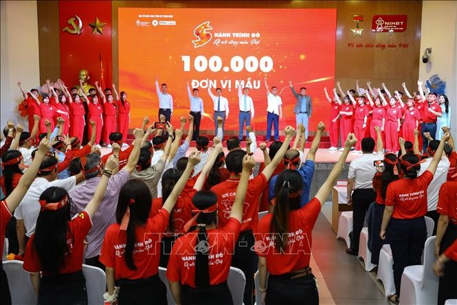 At the launch of the Red Journey blood donation campaign. (Photo: VNA)