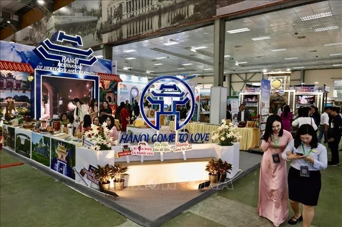 The city's booth feature an open-space design with the iconic Khue Van Cac. (Photo: VNA)