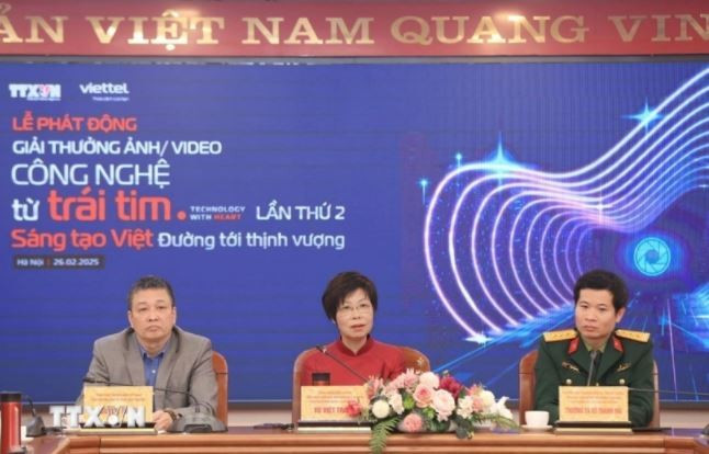 The Vietnam News Agency and the Viettel Military Industry - Telecom Group (Viettel) launch the award in February. (Photo: VNA)