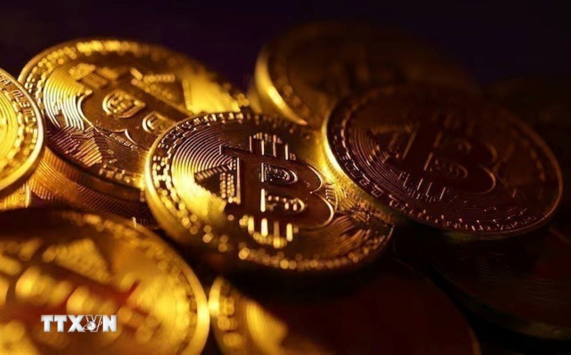 Vietnam has given the go-ahead for the five-year pilot of crypto asset trading. (Photo: Reuters/VNA)