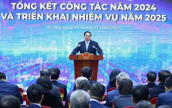 PM Pham Minh Chinh speaks at the conference on January 11 to review the VTV’s performance in 2024 and launch tasks for 2025. (Photo: VNA)