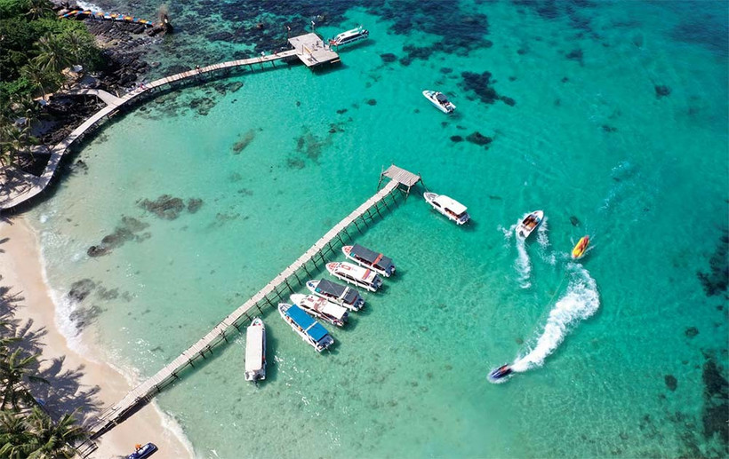 Phu Quoc island is a favourite destination of both domestic and international visitors. (Photo: baodautu.vn)