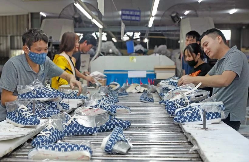 Footwear production for export to the EU (Photo: VNA)