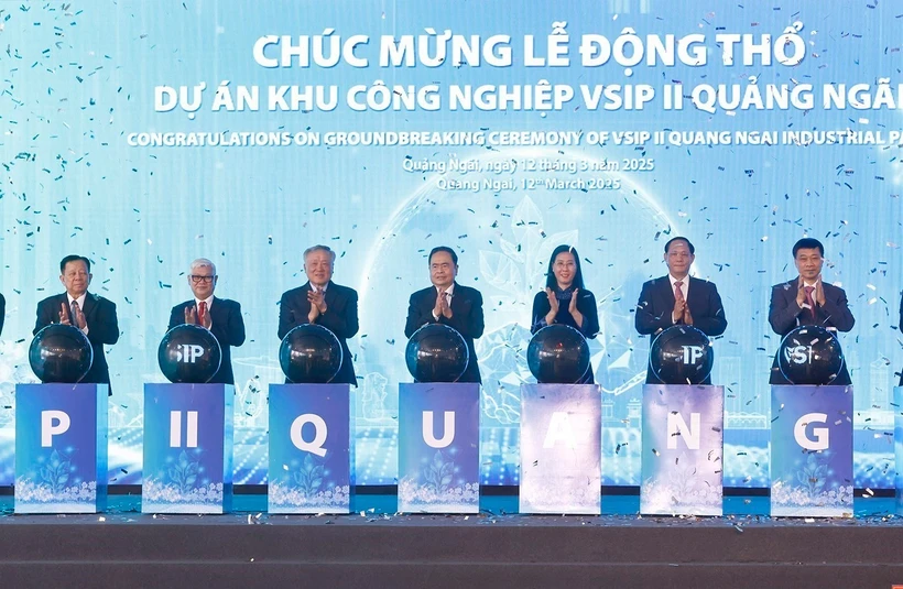 At the groundbreaking ceremony for the Vietnam – Singapore Industrial Park II (VSIP II) Quang Ngai infrastructure development project in Binh Son district on March 12. (Photo: VNA)