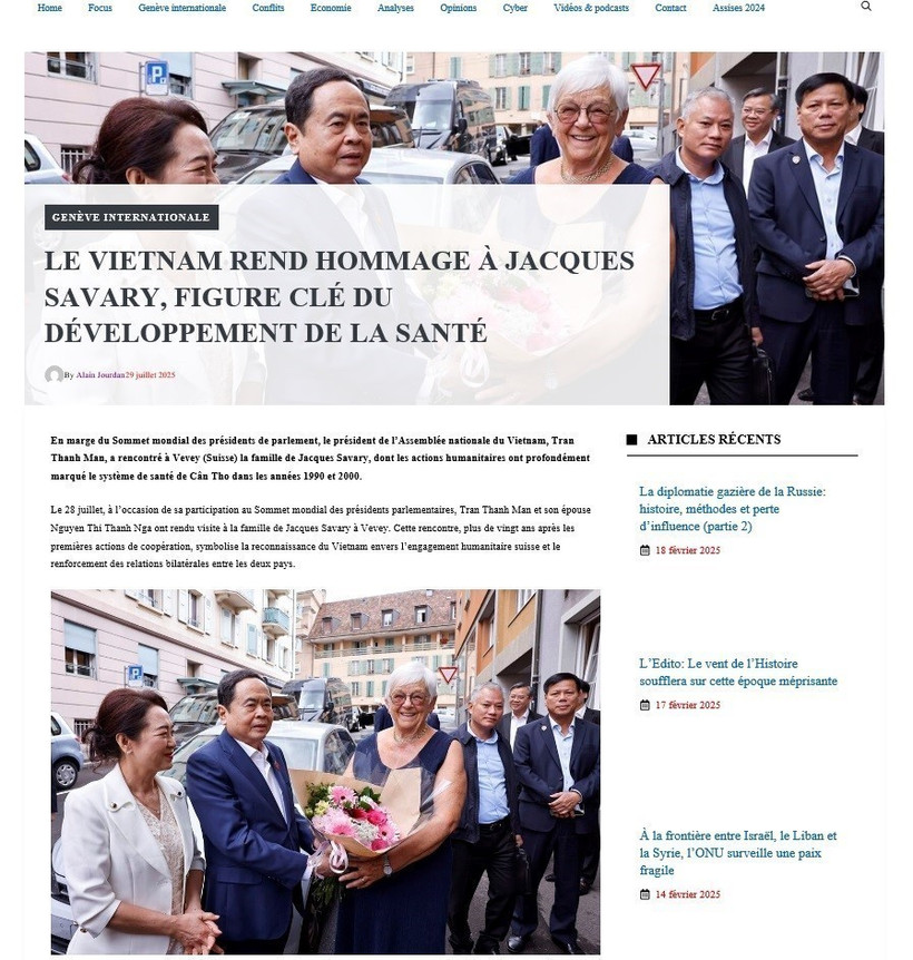 The article on La Tribune des Nations highlights the meeting in Vevey between Tran Thanh Man and his spouse and the Savary couple. (Photo: VNA)
