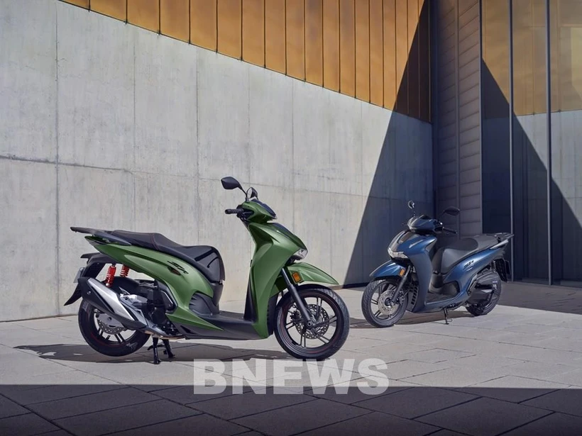 Honda Vietnam has recently launched its high-end scooter SH350i. (Photo: VNA) 