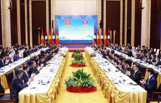 At the 47th meeting of the Vietnam - Laos intergovernmental committee for bilateral cooperation on January 9 (Photo: VNA)