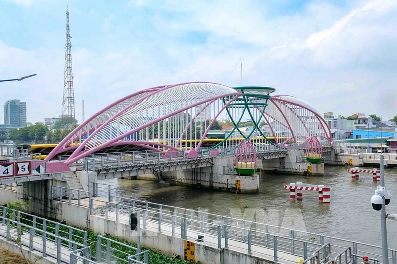 A flood prevention work put in operation since 2024 under Project 3. (Photo: VNA)