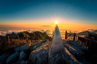 The peak of Mount Fansipan - "Roof of Indochina" (Photo: Sun Group)