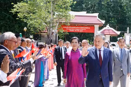 Party General Secretary and State President To Lam visits Ho Chi Minh Memorial Site in Udon Thani