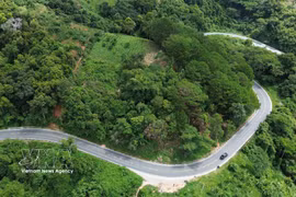 Ngoan Muc (Spectacular) Pass: Majestic mountain scenery in Central Highland Lam Dong province