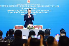 Prime Minister meets Vietnamese diplomatic missions and overseas Vietnamese community in Russia