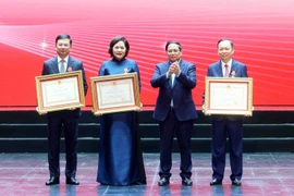 PM urges more innovative, citizen-focused banking sector 