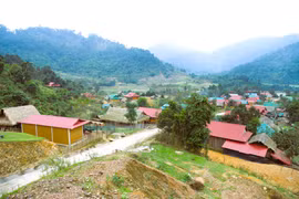 Ethnic minority in Nghe An enjoys better living conditions