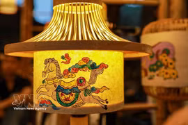 “Garden of Light” shines at Temple of Literature
