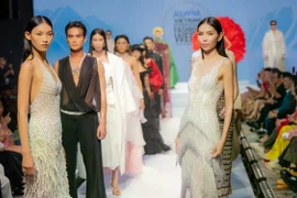 Vietnam Int’l Fashion Week Spring-Summer 2025 officially launched