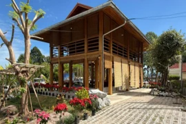 Replica of President Ho Chi Minh’s stilt house inaugurated in Thailand