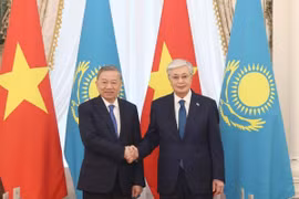 Vietnam, Kazakhstan upgrade relations to strategic partnership