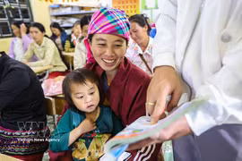 Special literacy class empowers ethnic minority women in northwestern province