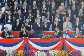 Vietnamese Party leader attends Laos’ 50th National Day