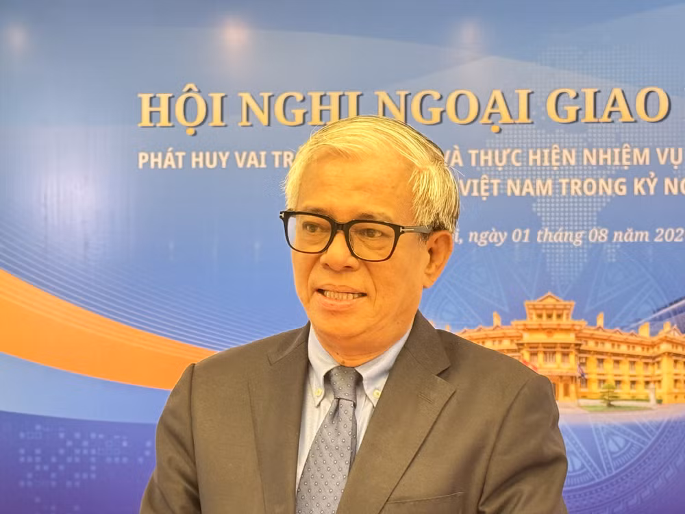 vinh.jpg