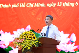 Prime Minister Le Minh Hung launches nationwide campaign for sustainable double-digit growth in Ho Chi Minh City on June 13. (Photo: VNA)