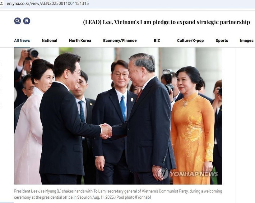 An article published on Yonhap News Agency’s website on August 11 about the meeting between General Secretary To Lam and RoK President Lee Jae Myung. (Photo: VNA)