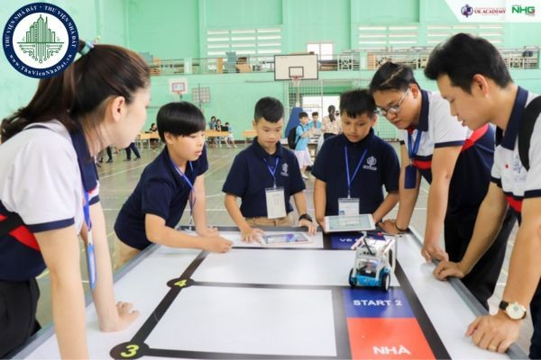 By 2030, the plan targets a major increase in students pursuing advanced STEM degrees (Photo: Sai Gon Giai Phong)