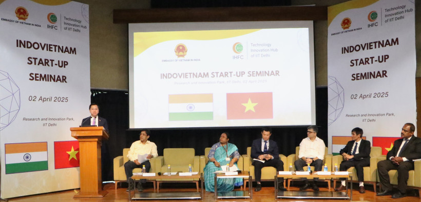 Vietnamese Ambassador to India Nguyen Thanh Hai speaks at the event. (Photo: VNA)