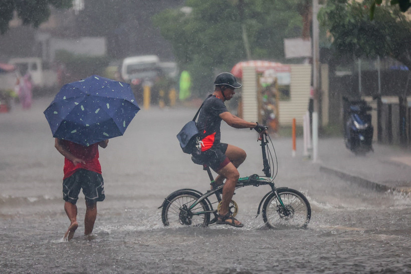 Flooding in Quezon, Philippines, following heavy rains triggered by Typhoon Wipha (Photo: Xinhua/VNA)