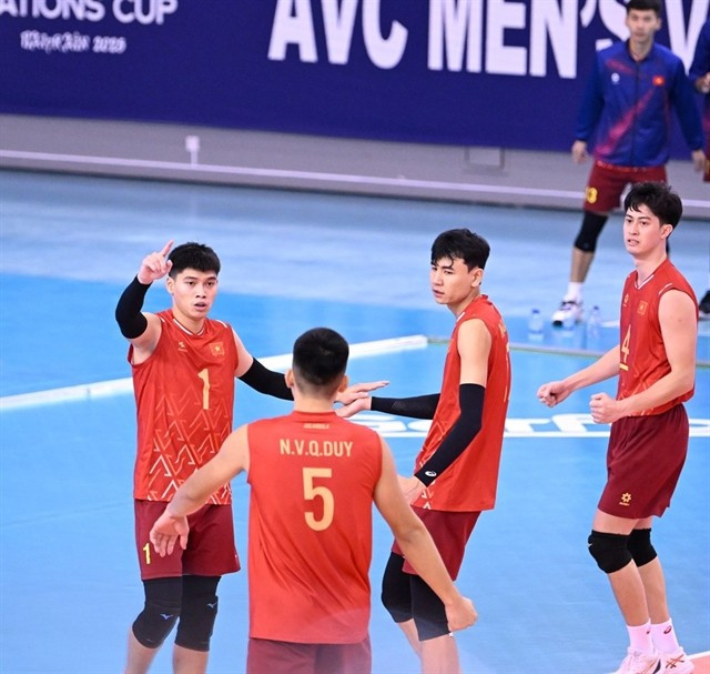 The Vietnamese men's volleyball team compete at the AVC Nations Cup in Bahrain. (Photo baovanhoa.vn)