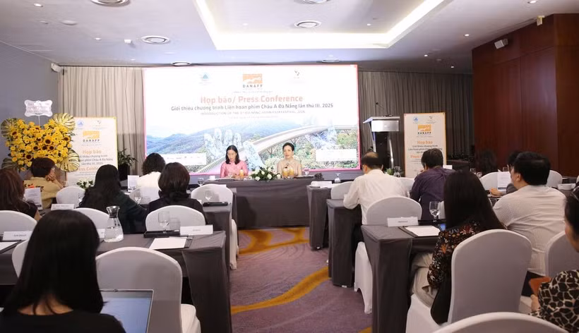 At the press conference in Hanoi on June 3. (Photo: VNA)