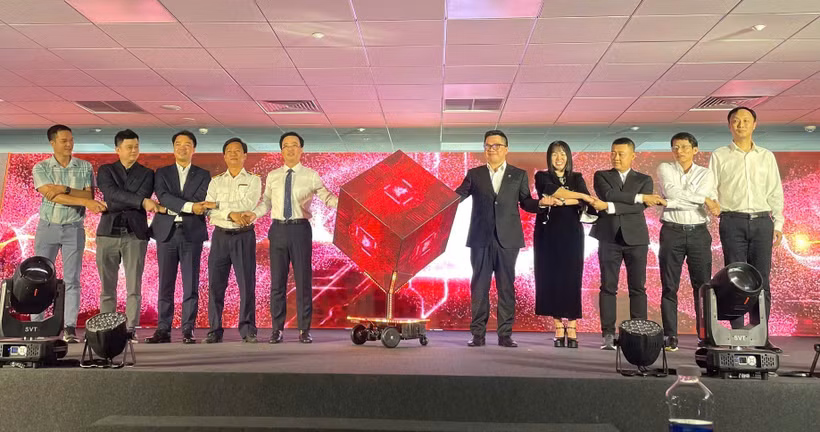 At the OneShop launching ceremony (Photo: VNA)