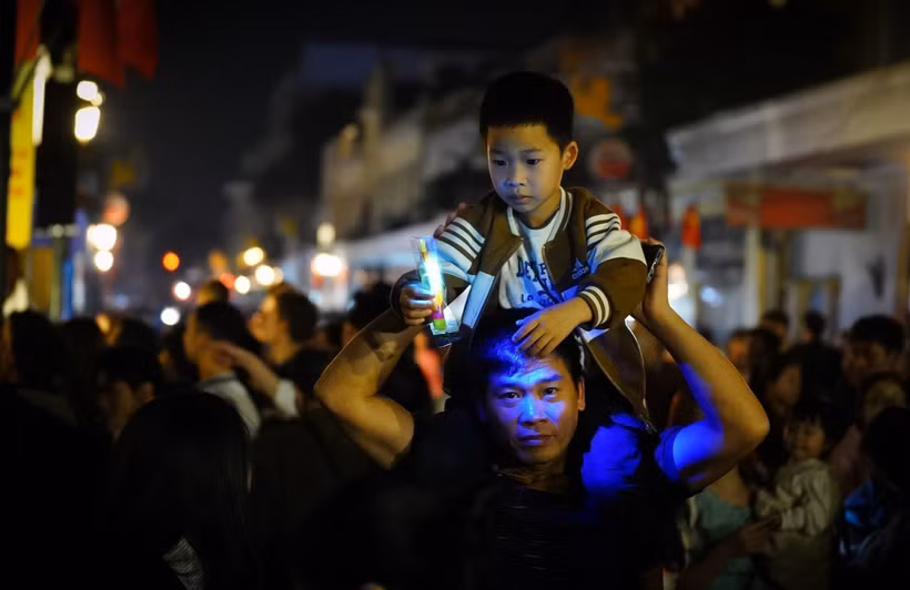 Earth Hour has been observed annually in Vietnam since 2009. (Photo: VNA)