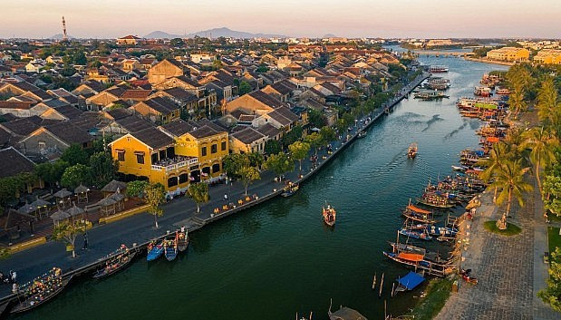A bird's eye view of the ancient city of Hoi An (Photo: baoquangnam.vn)