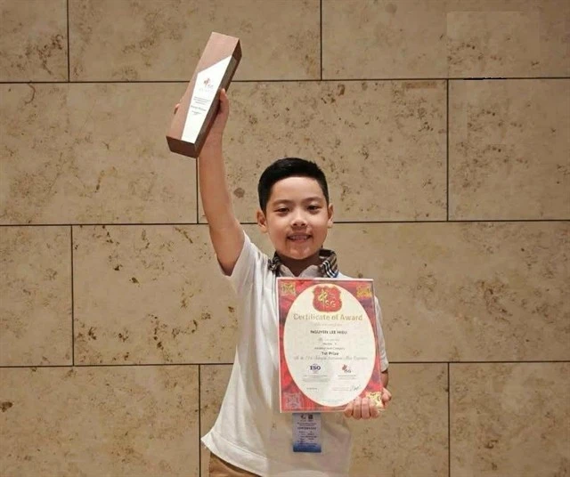 Nguyen Lee Hieu won the first prize in the Non-Professional Guitar Category, Group II in the 19th ZhongSin International Music Competition. (Photo: courtesy of ZhongSin International Music Competition)