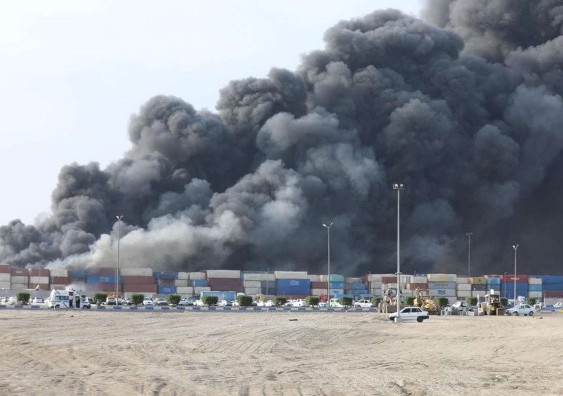 The explosion at Shahid Rajaee Port in Hormozgan province on April 26. (Photo: Xinhua)