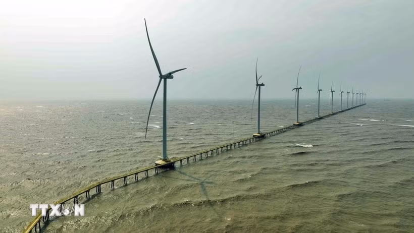 A wind power plant in Duyen Hai township, Vinh Long province (formerly part of Tra Vinh). (Photo: VNA)