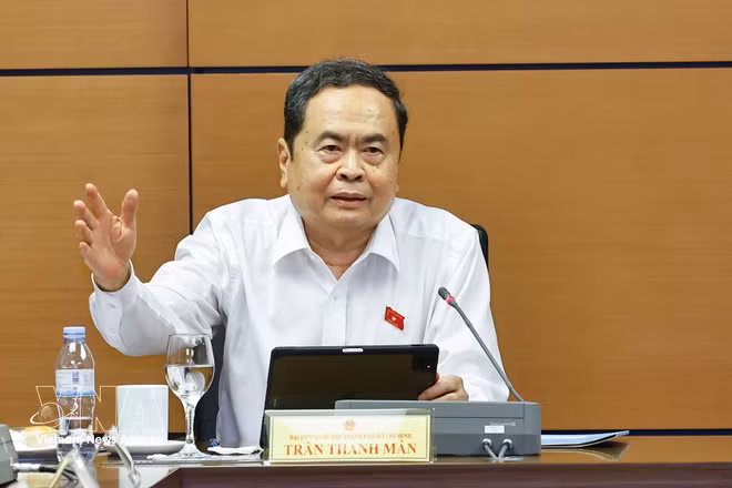 vnanet-potal-ky-hop-thu-nhat-quoc-hoi-khoa-xvi-thao-luan-tai-to-3-du-an-luat-8688926-1.jpg