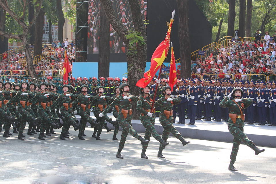 Vietnamese People's Army forces participate in the full dress rehearsal. (Photo: VNA)