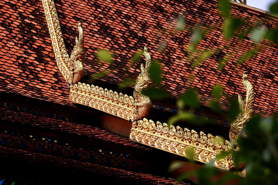 The gables feature Naga serpent figures with soaring crests, symbolizing the bridge between the earthly realm and Nirvana. (Photo: VNA)