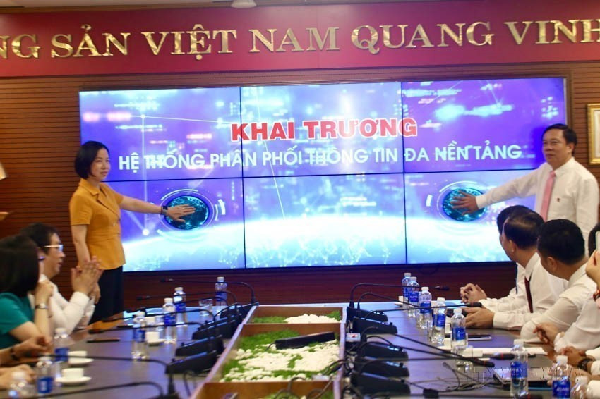 The policy and life portal “chinhsachcuocsong.vn” of VNA is developed to promptly update new legal documents and policies. (Photo: VNA)